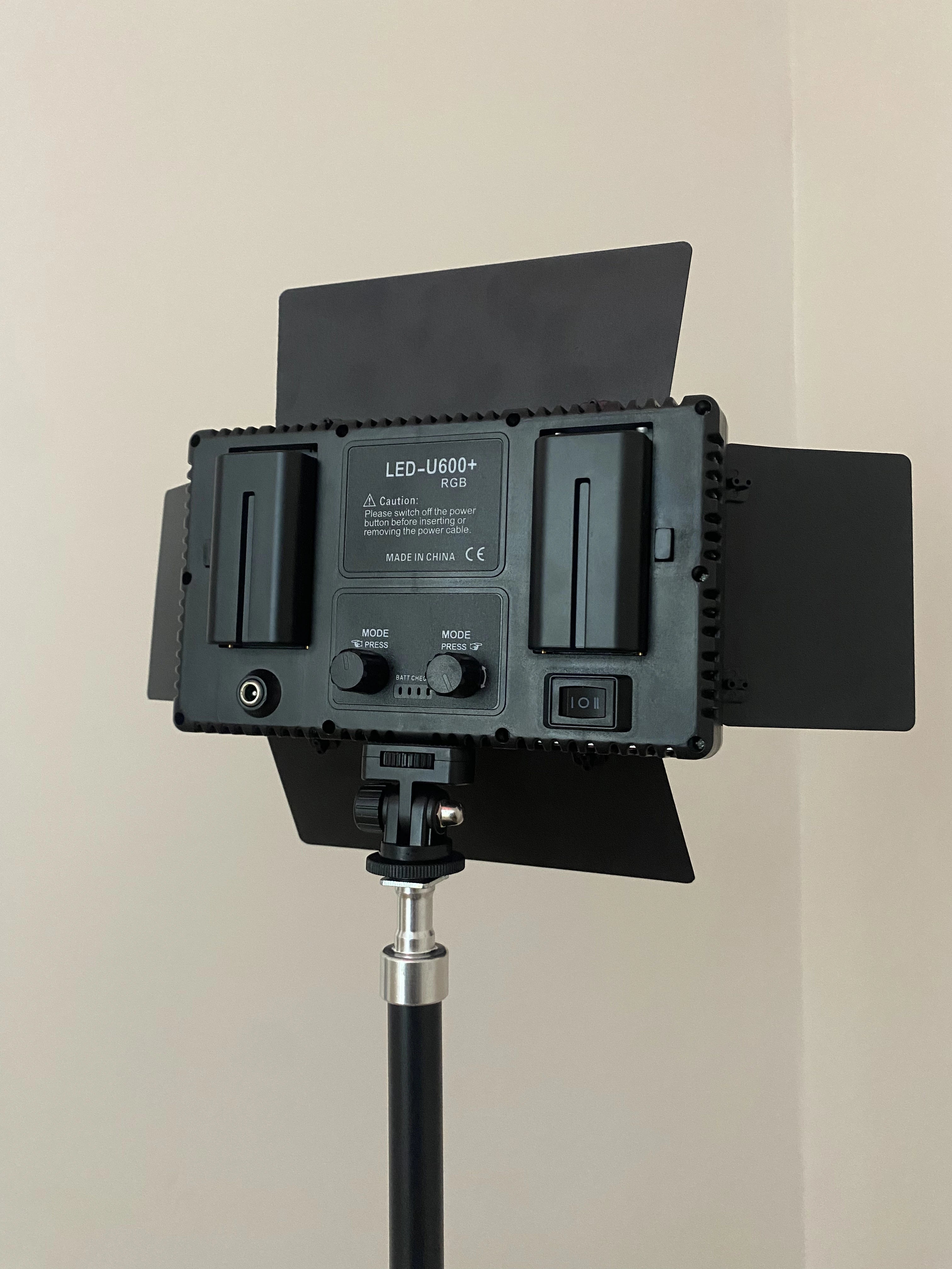 PACK 2 PANNEAU LED  U600 RGB + PRO باك إحترافي أصلي