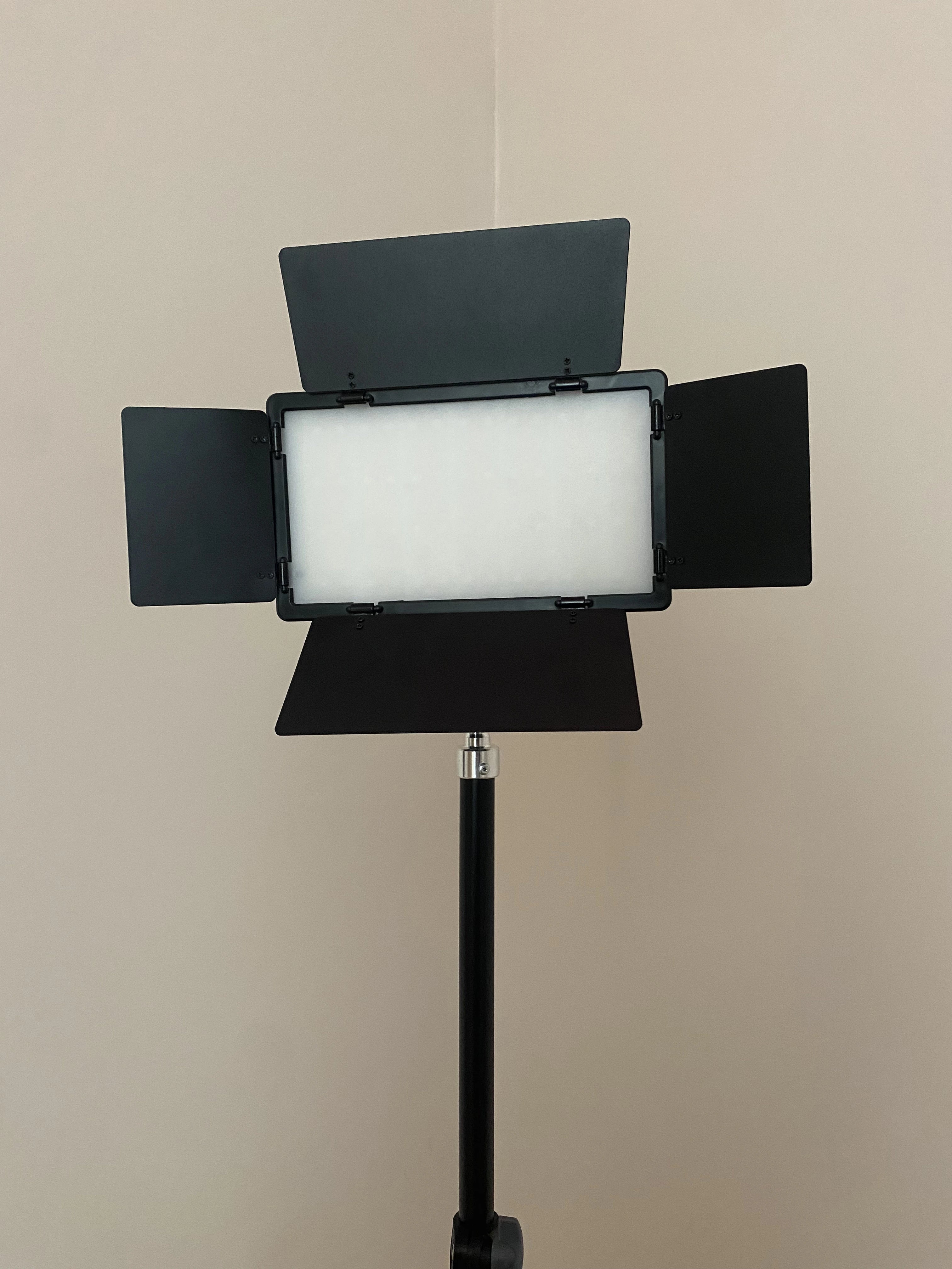 PACK 2 PANNEAU LED  U600 RGB + PRO باك إحترافي أصلي