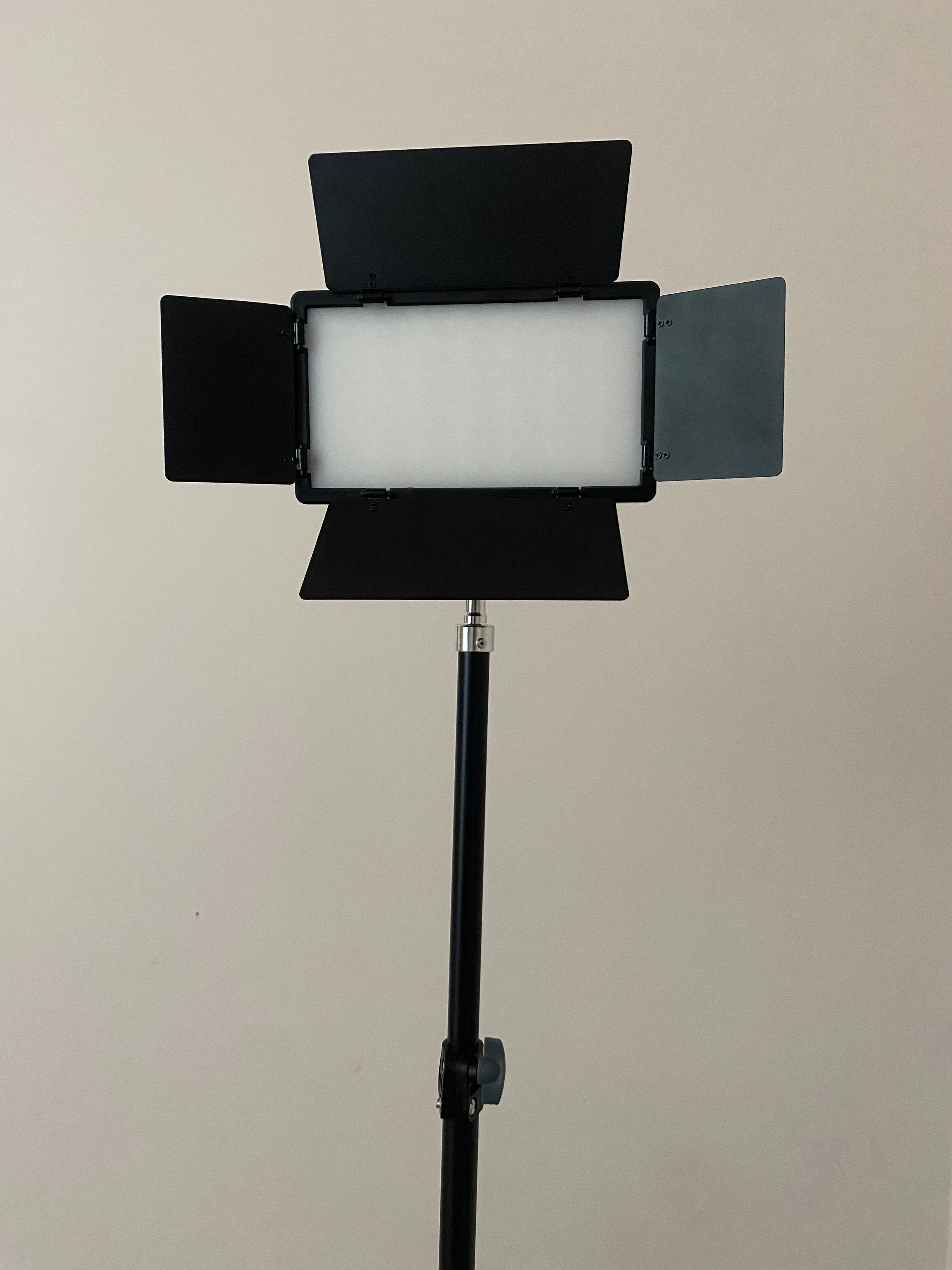 PACK 2 PANNEAU LED  U600 RGB + PRO باك إحترافي أصلي